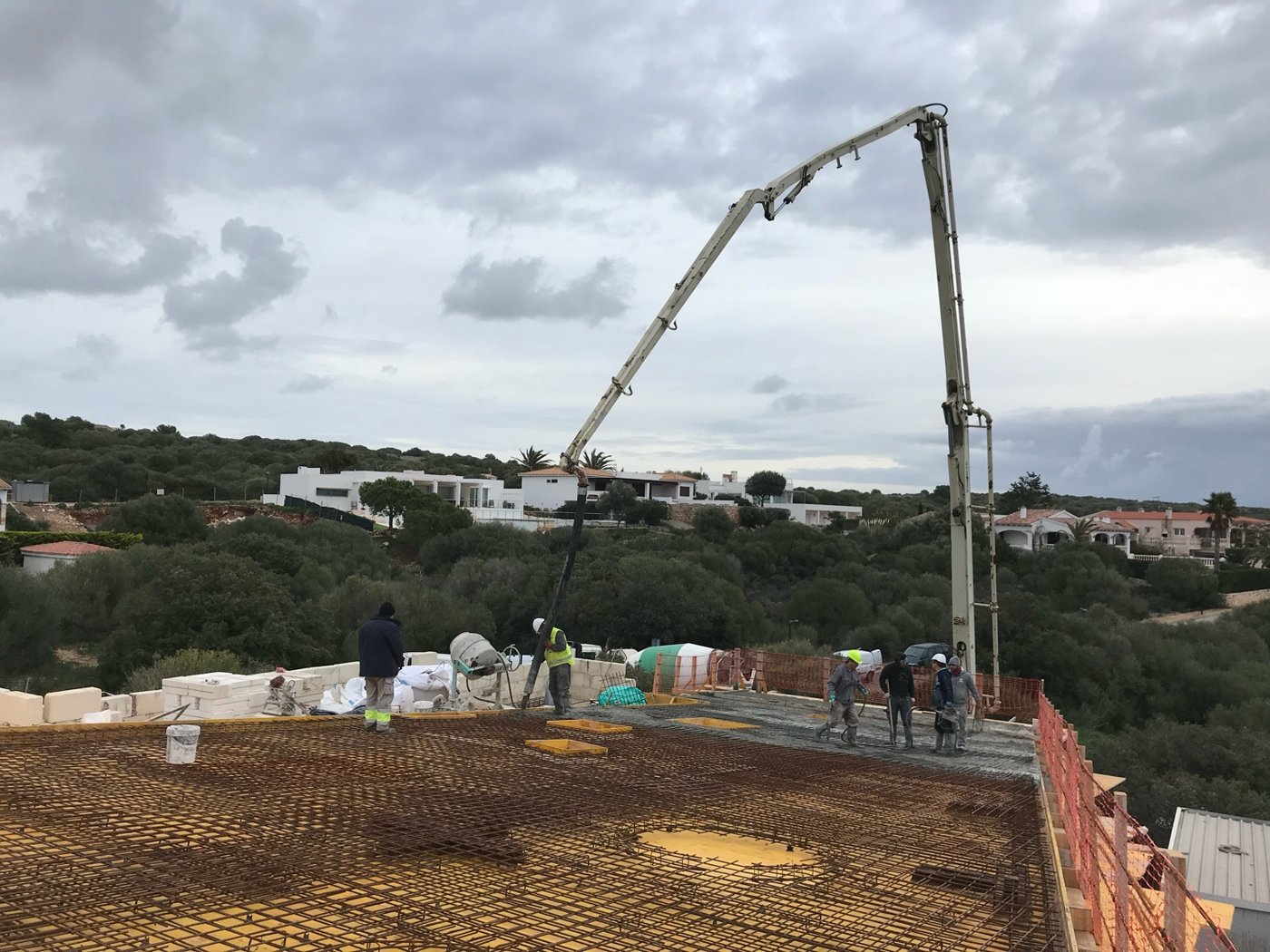 Forjado de hormigón en construcción